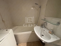 Komárom Lakás (panel)