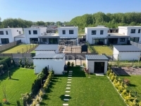 Ajka Lakás (téglaépítésű)